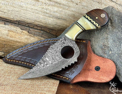 Hunting knife