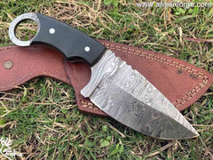 Custom Made Hand Forged Damascus Hunting Knife With Sheath