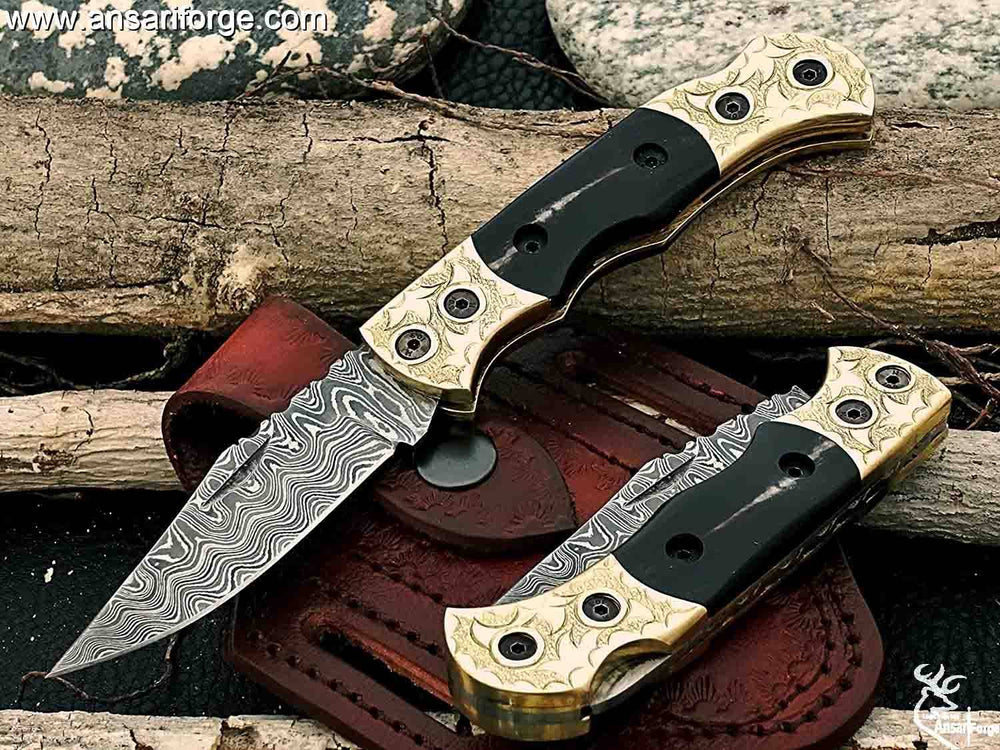 Back Lock Handmade Folding knife Pocket knife Damascus Steel Blade Back Lock Bull Horn Handle Engraved Bolsters Leather Sheath .