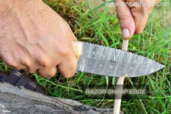 Custom handmade Damascus Steel Hunting Knife