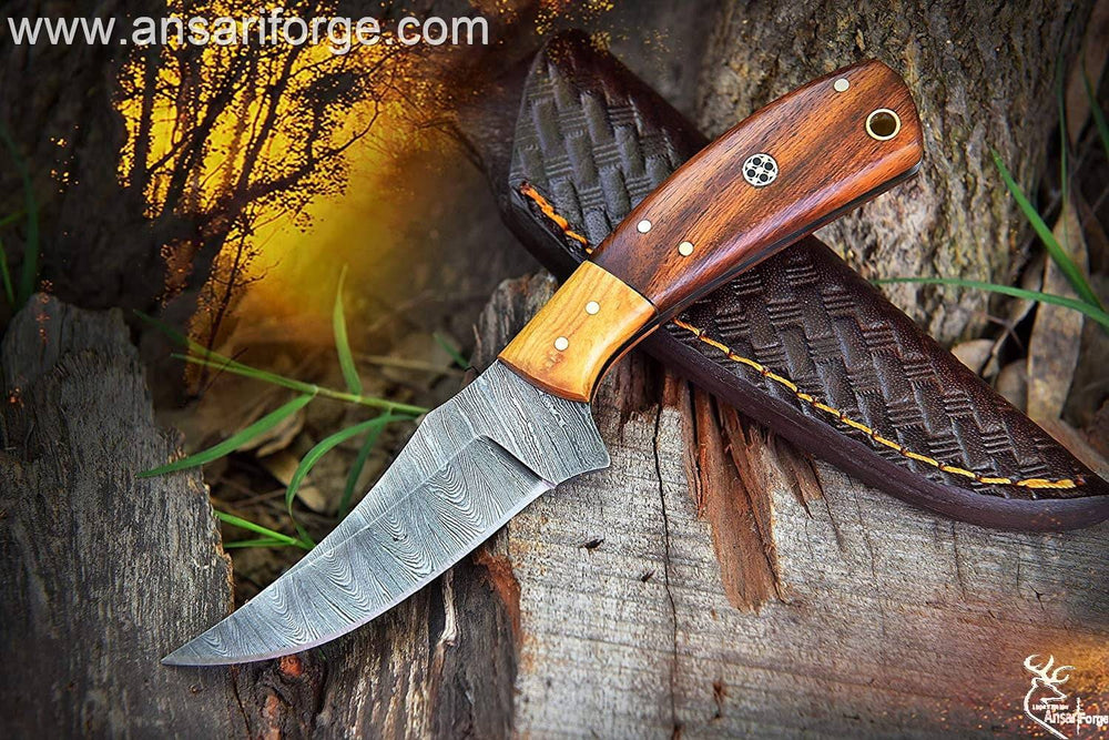 Custom made Damascus steel hunting knife Damascus steel 1095 & 15n20 hand forged twisted blade with 58 - 60 HRC hardness , Olivewood bolsters & rosewood handle Comes with genuine cowhide leather sheath