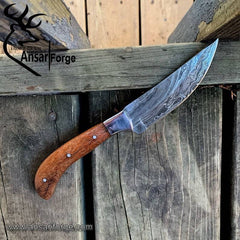 Damascus steel handmade skinner knife