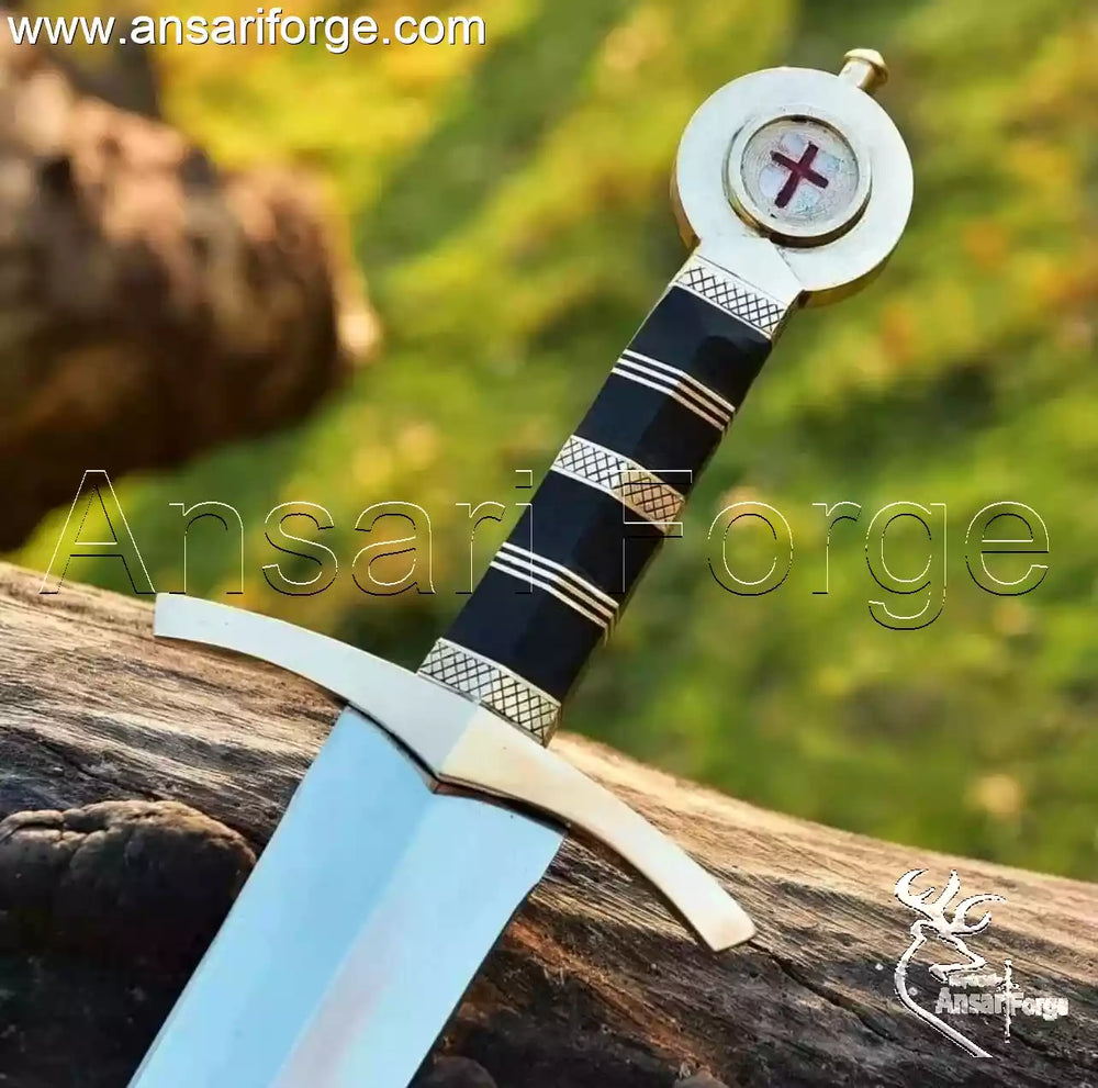 Black buffalo horn and brass handle of Templar Knight Sword.