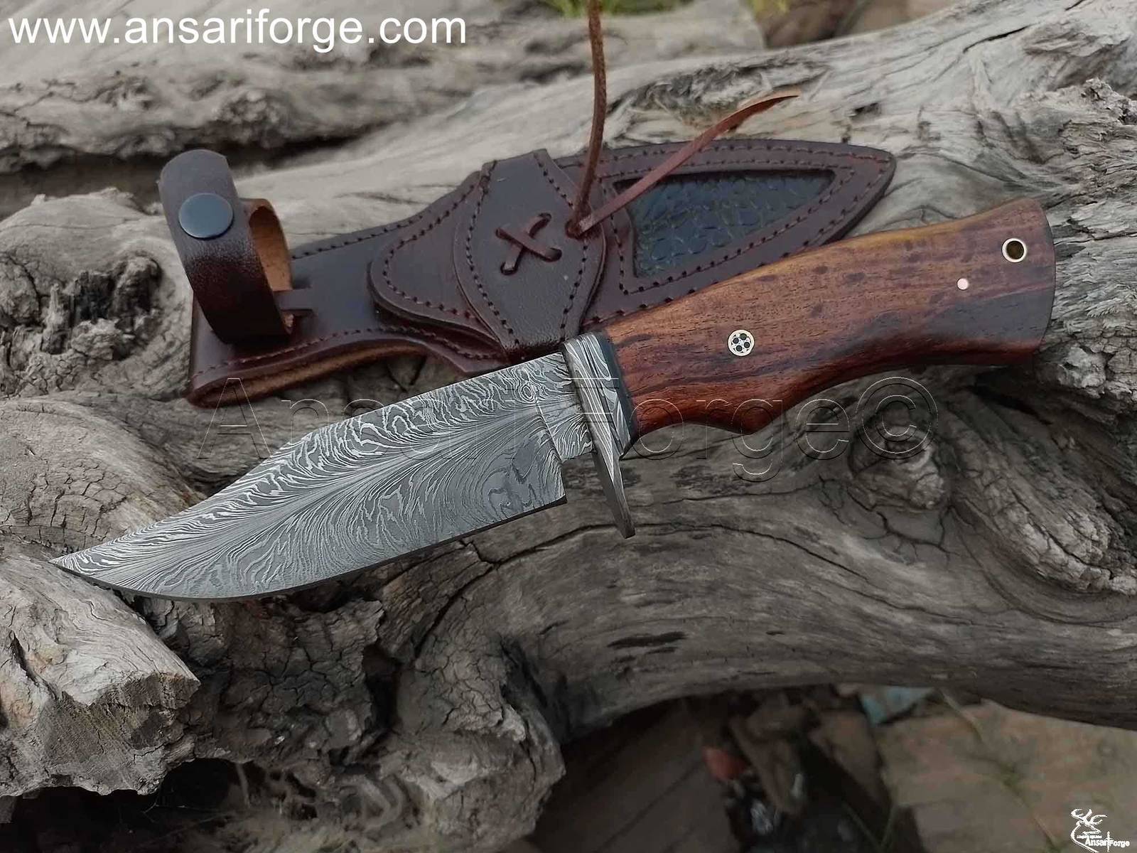 Hunting Damascus hunting knife with sheath. On Sale Now!