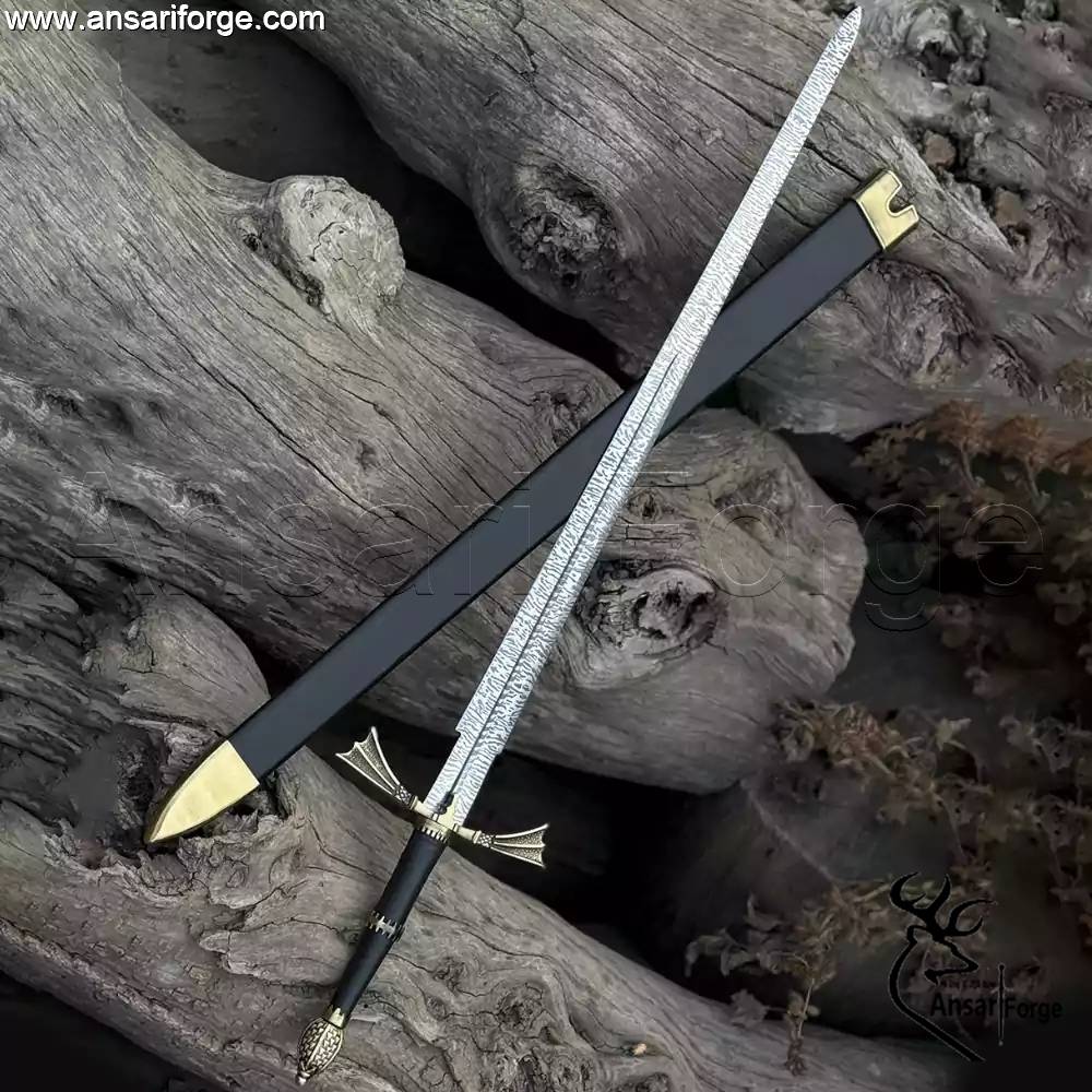 hand-forged 12C27R steel blade of the Dark Sister sword replica with 5.0mm spine thickness.