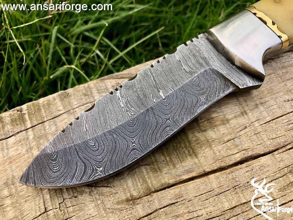 Damascus steel bone collectors hunting Skinning knife with sheath