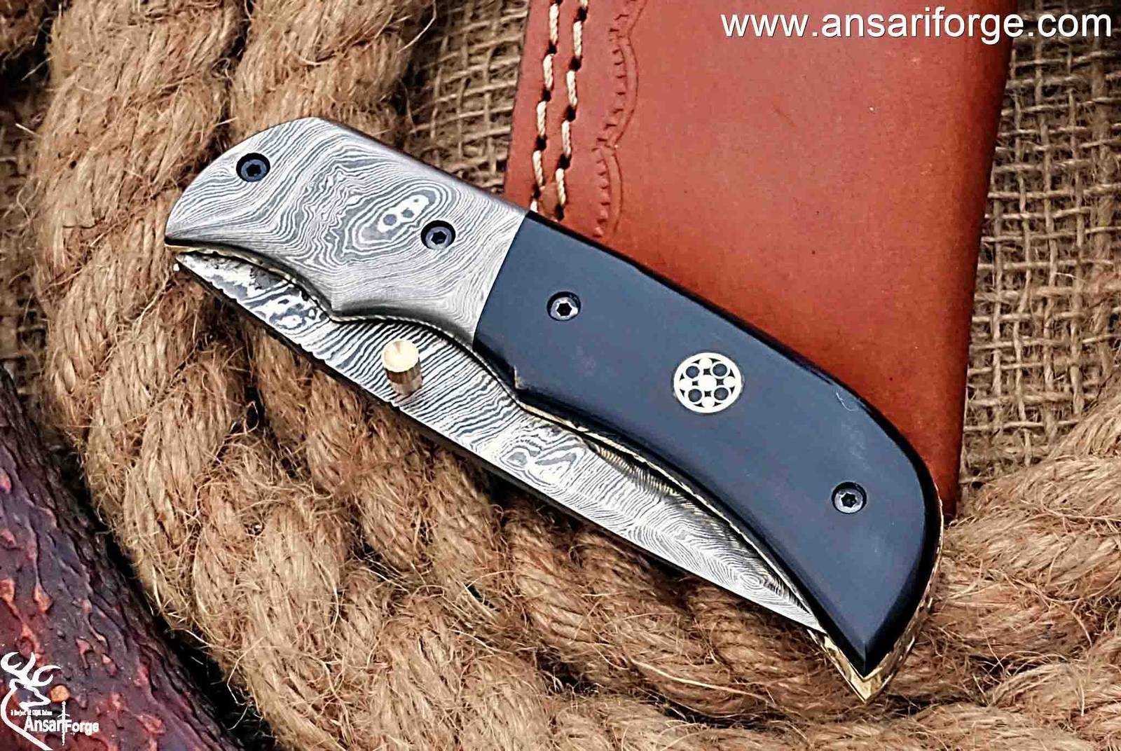 Damascus Folding Pocket Knife with Clip Handmade Folding Knife for EDC Camping, Lined with Lock Device Structure, Buffalo Horn Handle Outdoor Survival Use Camping Fishing and Hunting Knife
