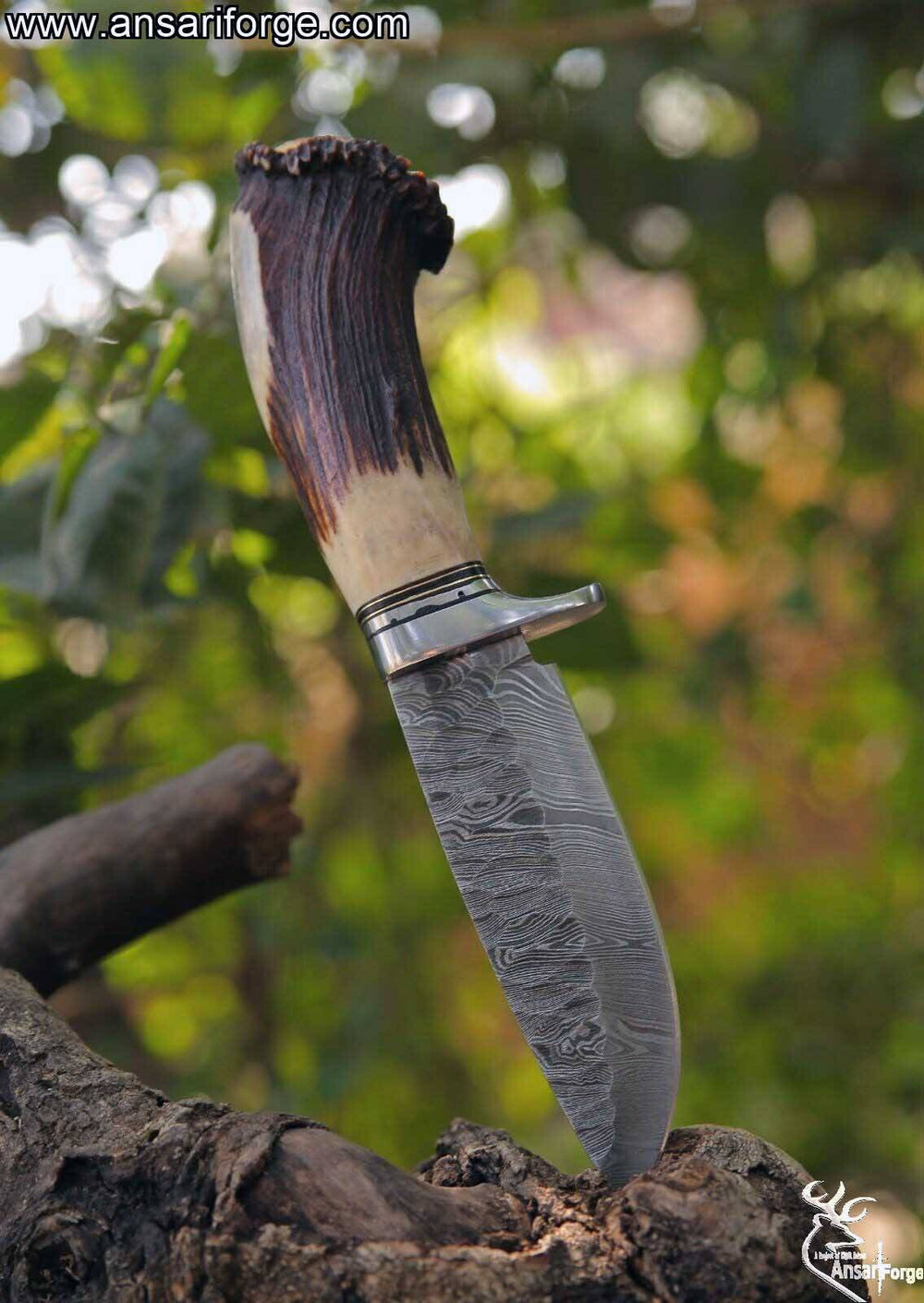 Real Damascus Hunting Knife: 620 Layers of Forged Steel
