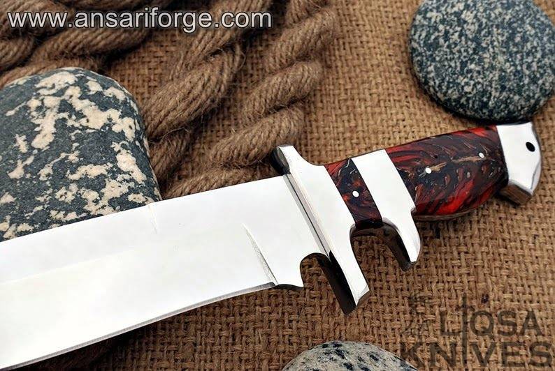 Custom made 440c steel sub hilt loveless hunting knife