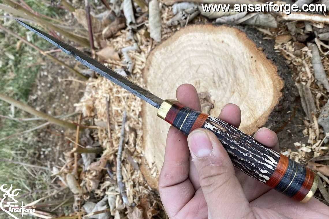Custom made Damascus Steel Gut Hook Hunting Knife Stag Hand And Leather Sheath