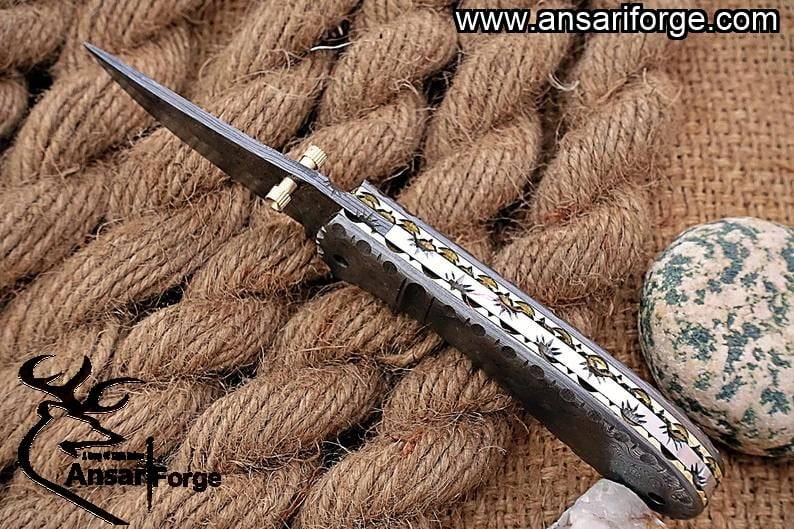 Damascus steel rain drop  pocket knife