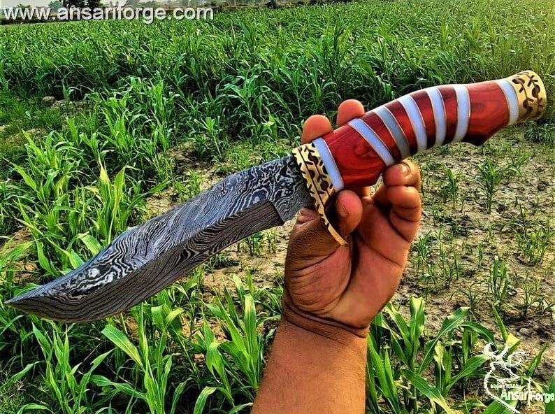 Custom Made Damascus Bowie Hunting Knife