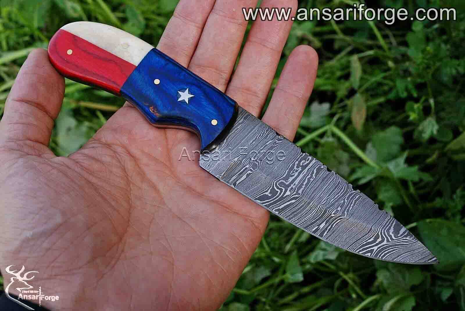 Damascus steel hunting knife with leather sheath