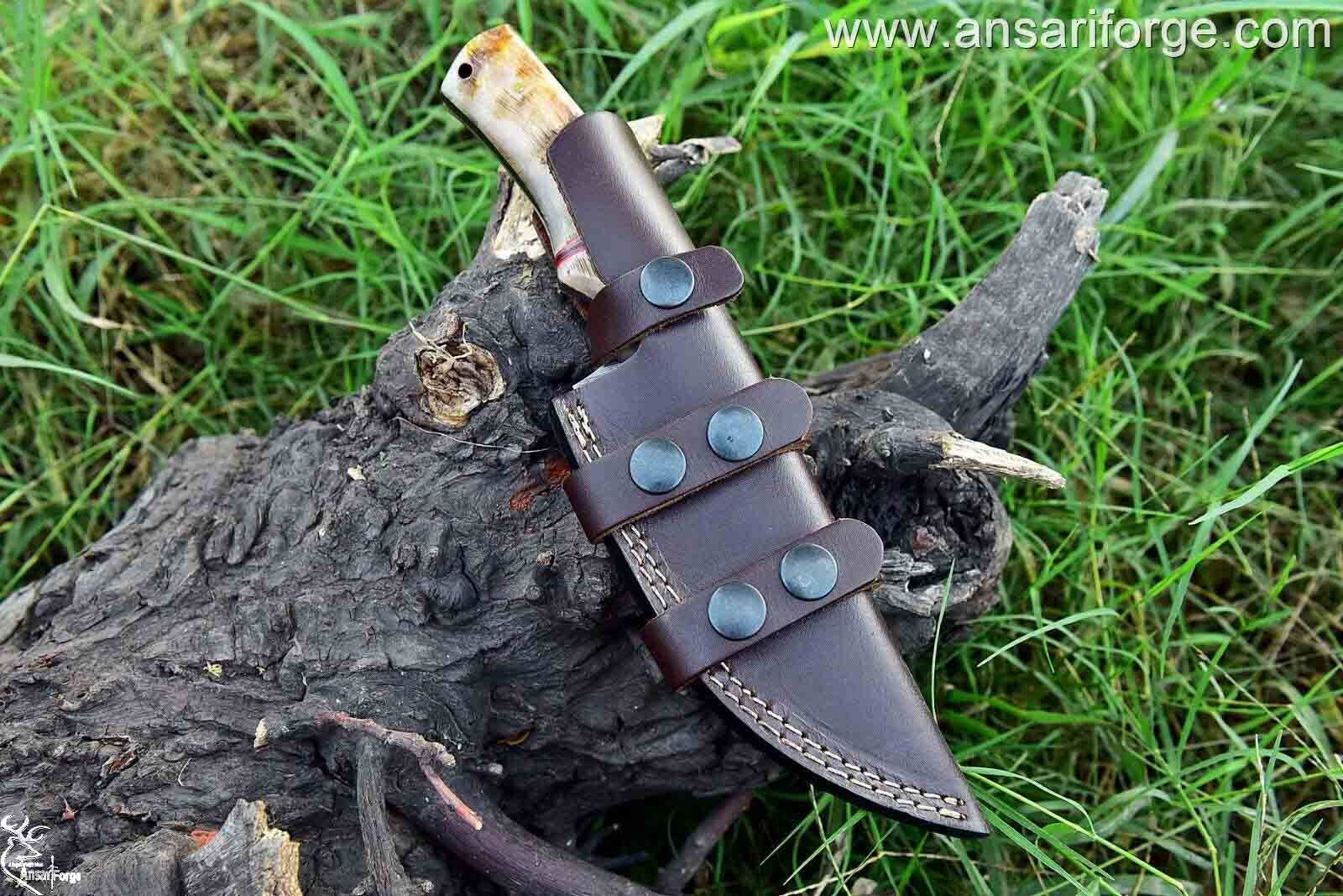 Custom handmade Damascus Steel Hunting Knife