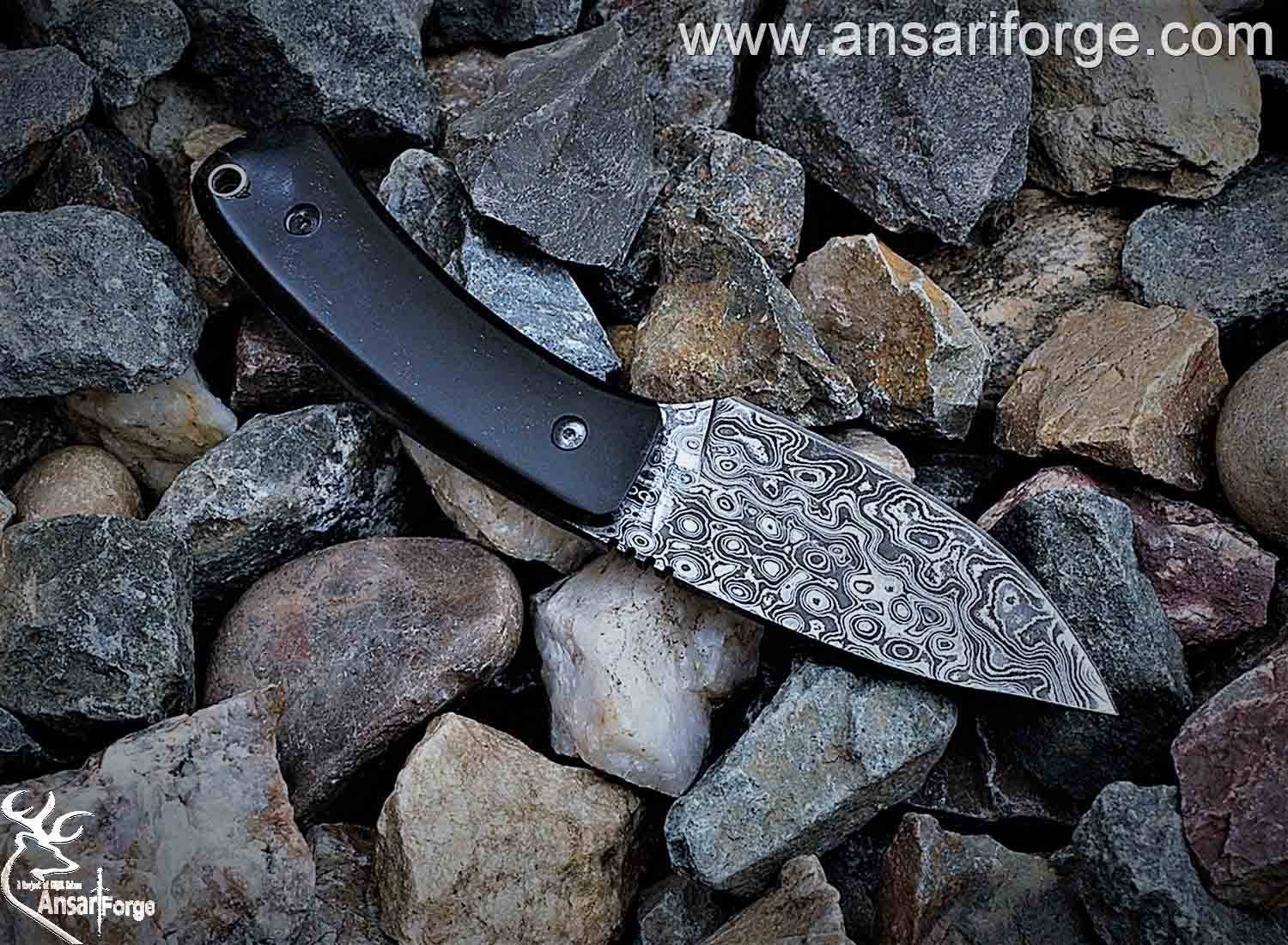 Custom Handmade Damascus Steel Hunting Knife / Skinner - Christmas Sale Offer