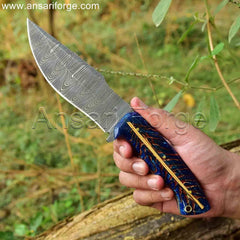 Hand-forged Best Damascus steel hunting knife with a twist pattern, brown pinecone handle, and cowhide leather sheath. Overall length 10.0 inches, blade length 5.5 inches.