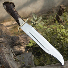 Custom Tactical Bowie Knife - Full Tang Construction Detail.
