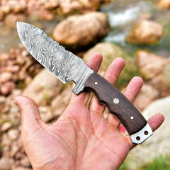 Custom handmade Damascus steel fixed blade hunting knife