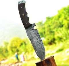 Custom handmade Damascus steel fixed blade hunting knife