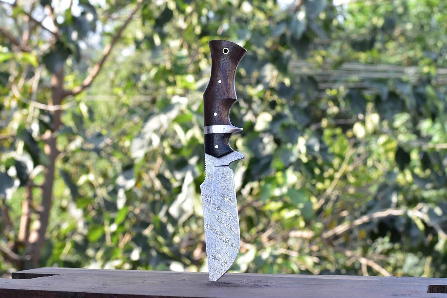 Best Damascus Knife Made Of Damascus Steel and Exotic Handle -Hunting Knife With Sheath