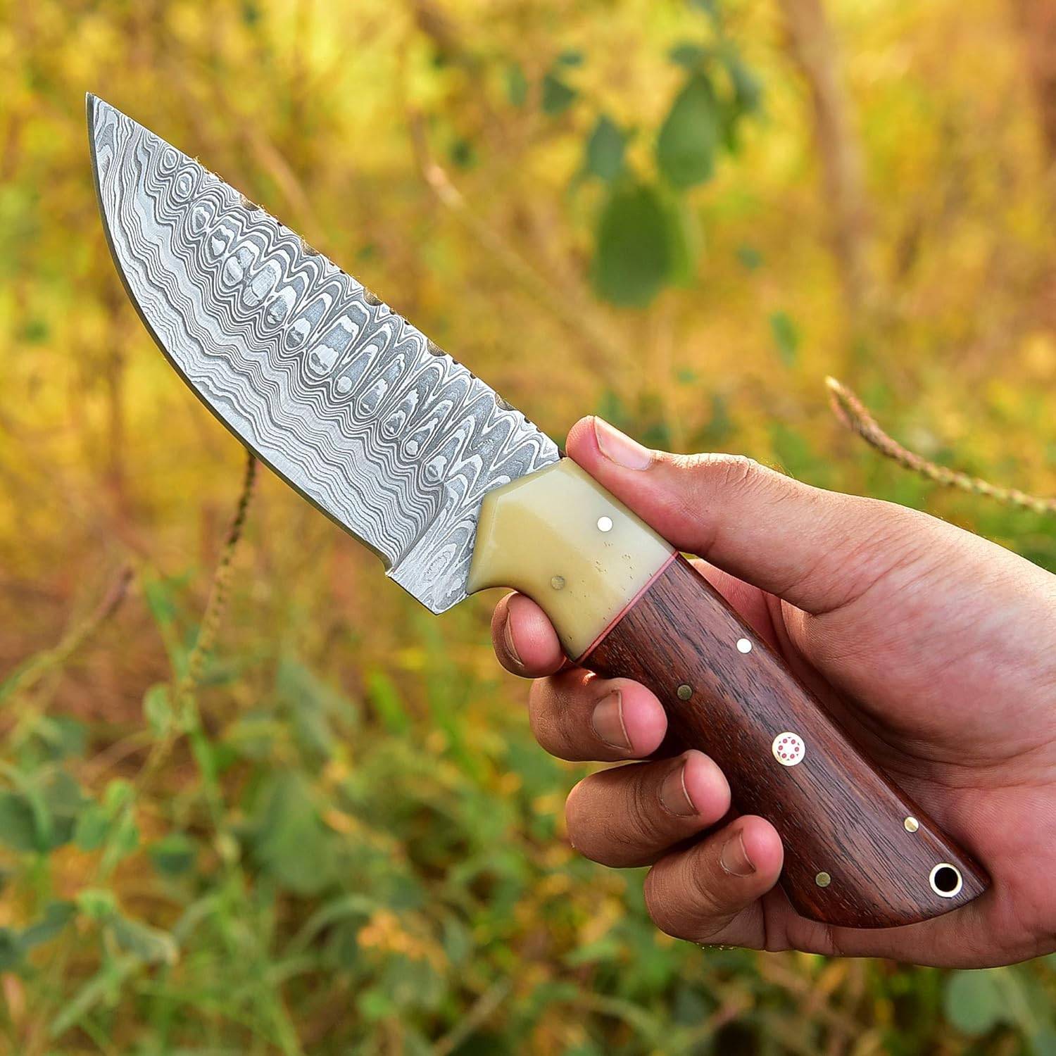 Damascus Knives Custom Handmade Hunting Knife- Best Damascus Steel Blade Skinning Knife- Fixed Blade Hunting Knife With Sheath Belt Loop