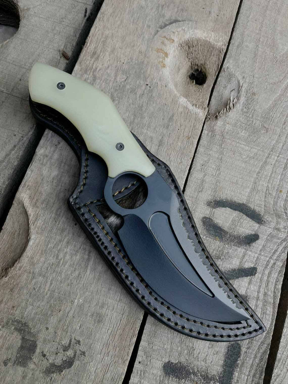 Black bear fixed blade custom hunting skinning knife with sheath