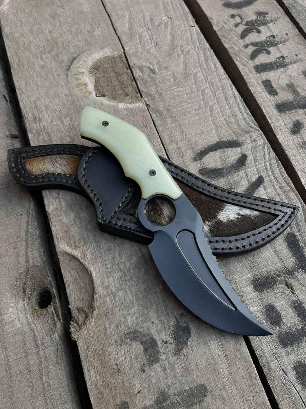 Black bear fixed blade custom hunting skinning knife with sheath