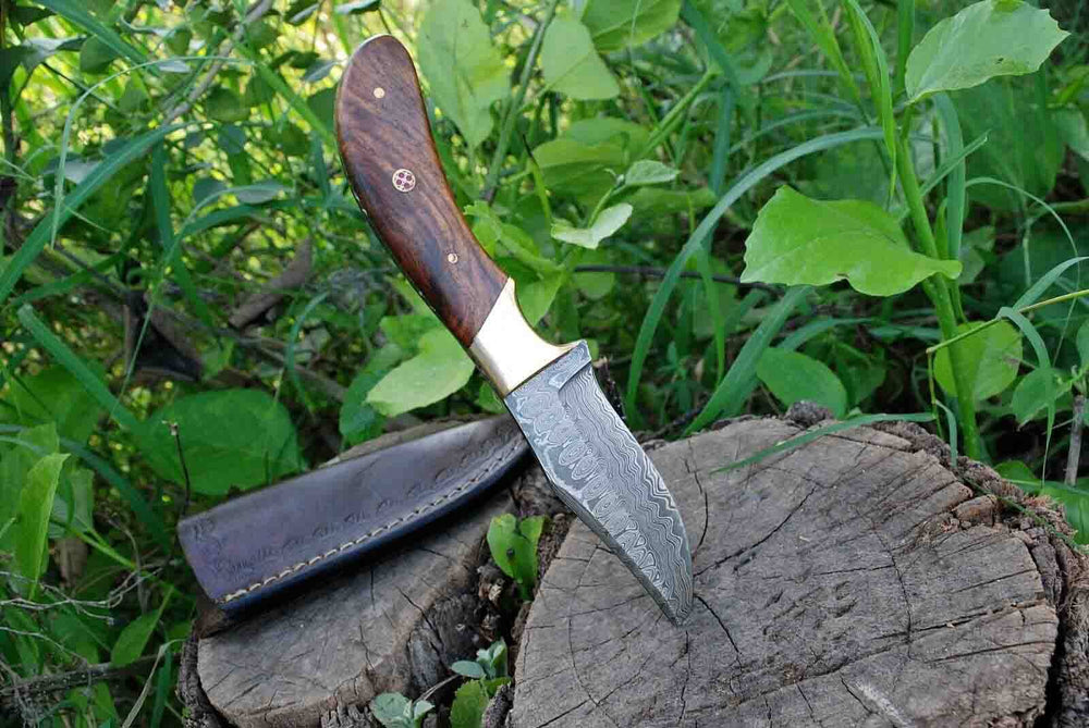 Fixed Blade Knife With Sheath