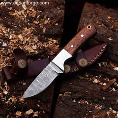 Hephaestus' Damascus steel knife