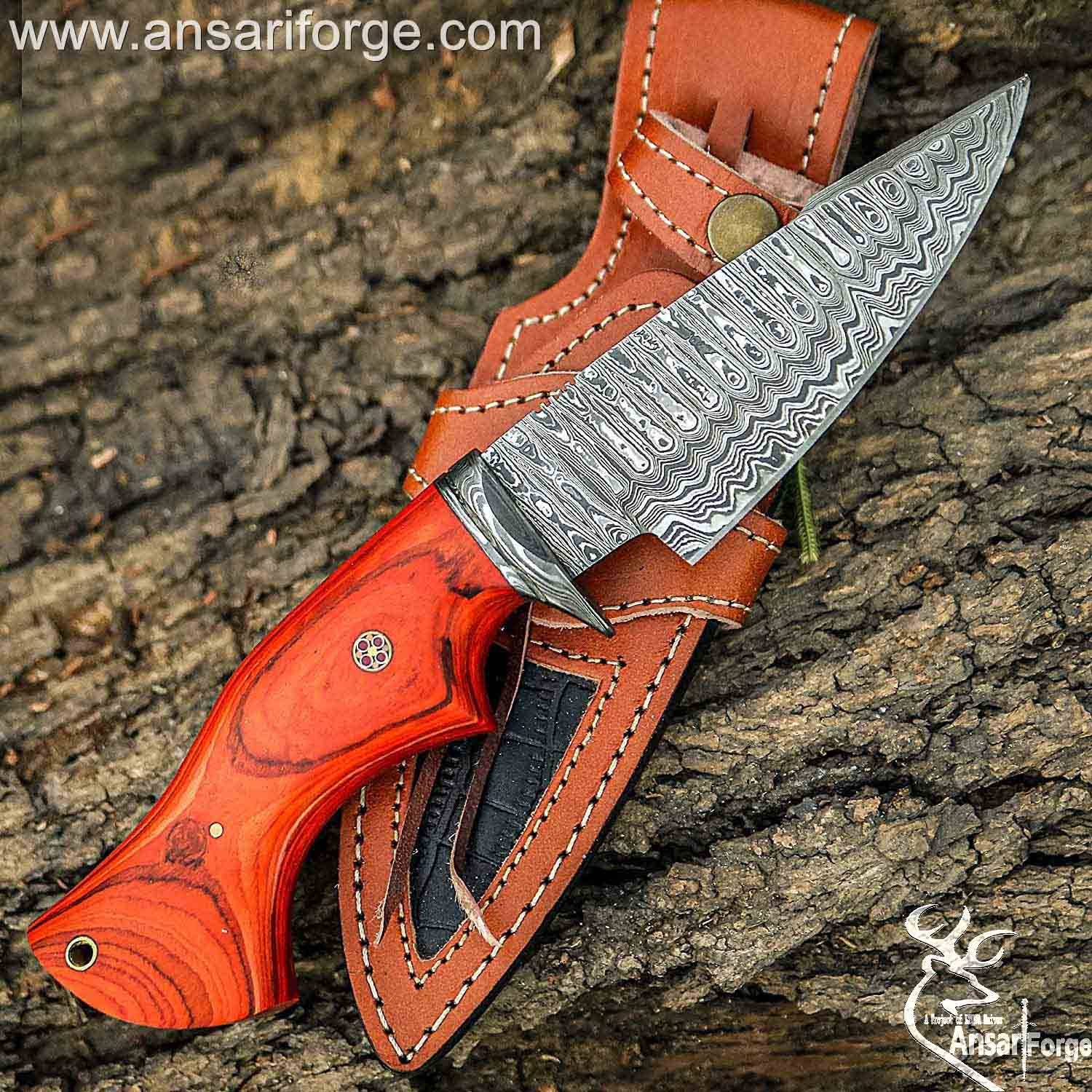 Handmade Fixed Blade Hunting knife with sheath Full tang Damascus Steel Survival , Camping knife