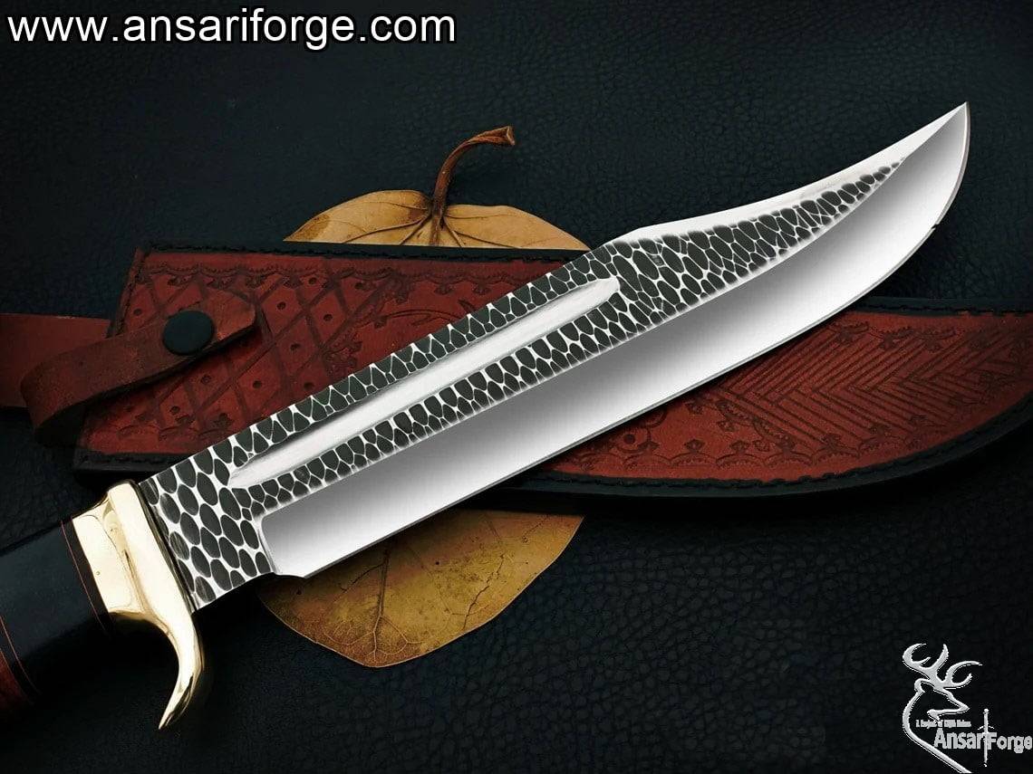 Crocodile Dundee Bowie Knife's D2 tool steel blade