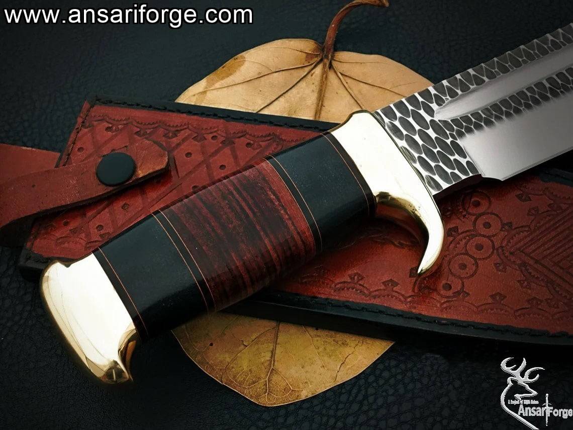Crocodile Dundee Bowie Knife's leather handle