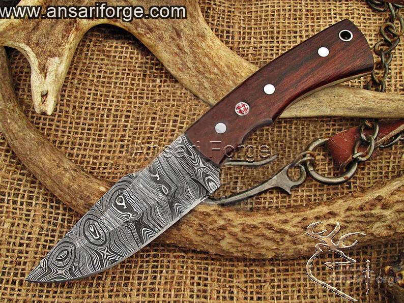 Handmade Damascus Knife Hunting Knives Wood Handle
