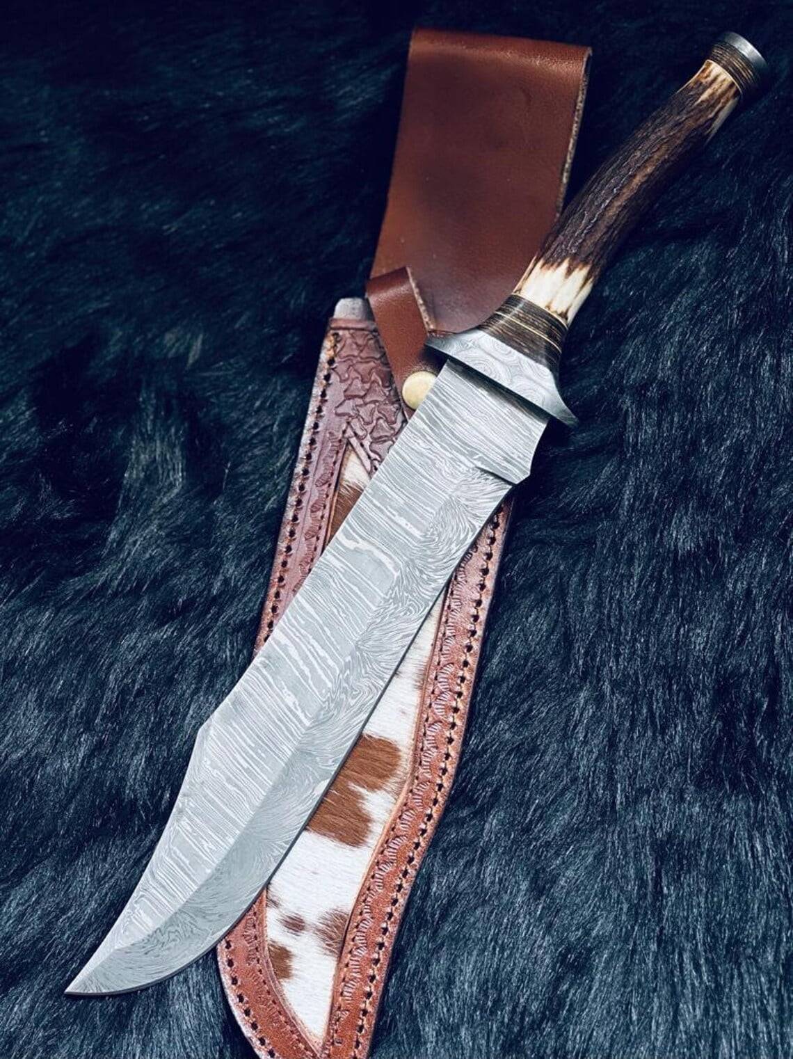 Custom Handmade Twist Damascus Steel Bowie Knife Stag Antler Handle