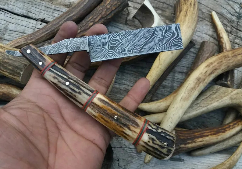 Handmade shaving razor Damascus steel blade and stag horn handle