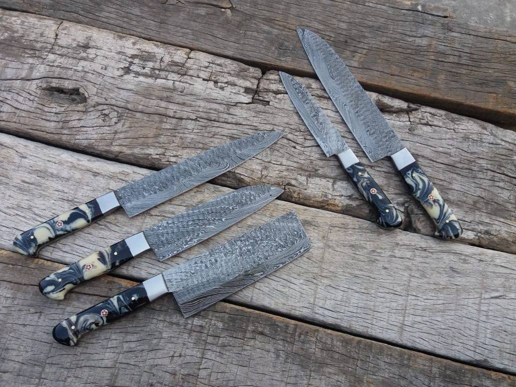 Professional Chef Knife Set 5 Damascus Kitchen Knives With Roll Bag / Case