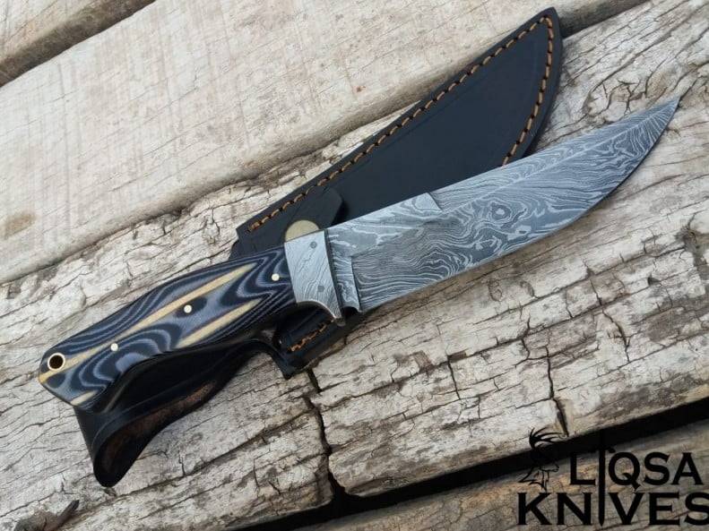 Real Damascus Hunting Knife by Ansari Forge – Full Tang Design.