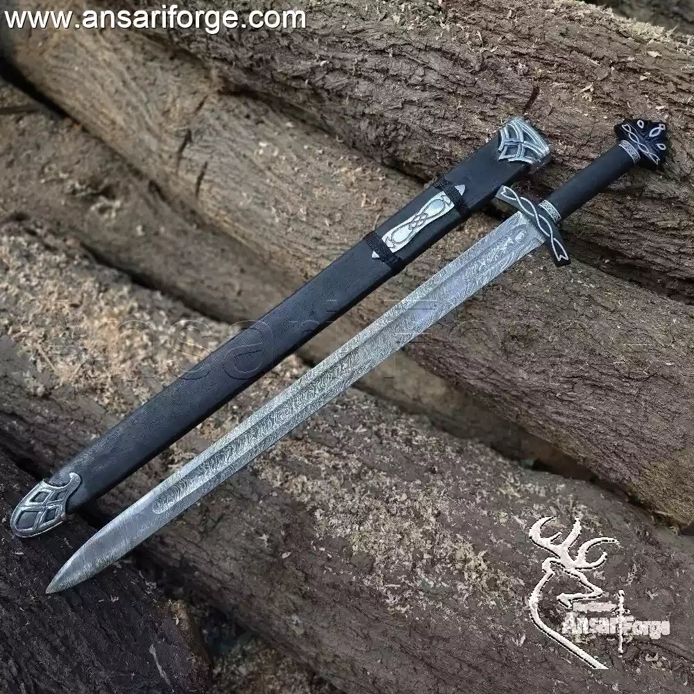 Northmen Viking Sword with twisted Damascus steel blade and ebony wood handle.
