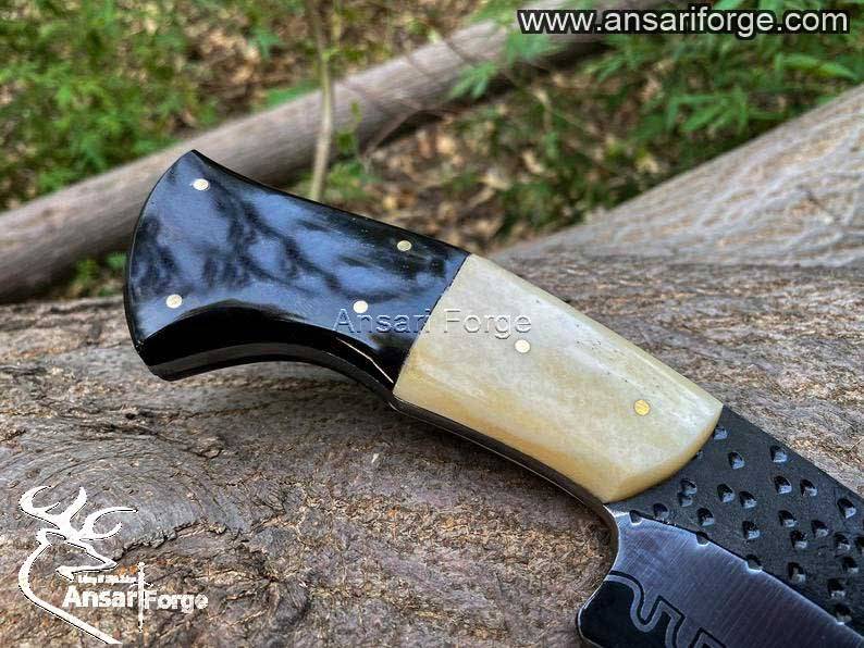 Custom made 1075 steel san mai pattern hunting knife