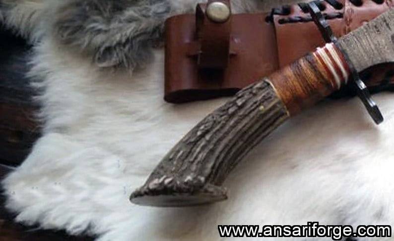 Damascus Hunting Knife Stag Horn Handle