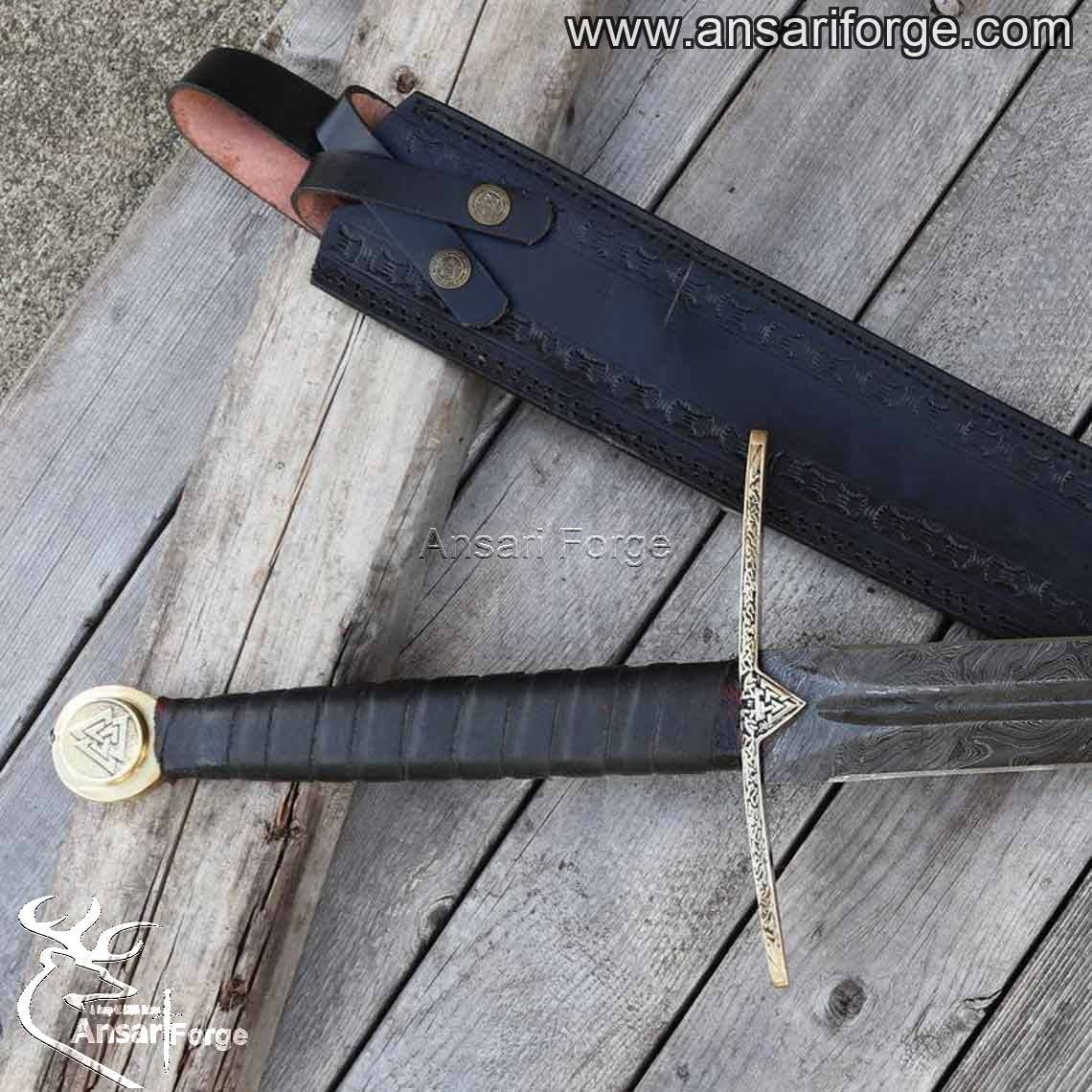 Damascus steel Viking Sword with leather sheath
