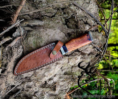 Damascus steel handmade hunting knife