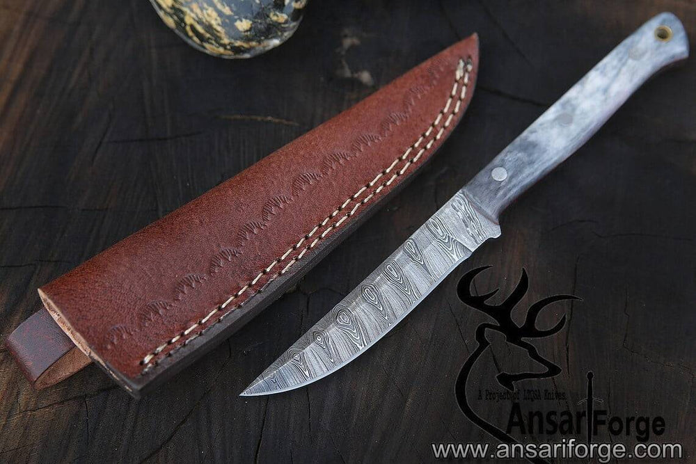 Damascus steel handmade full tang Hunting knife Skinner