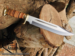 Crocodile Dundee Knife resting safely in its leather sheath.