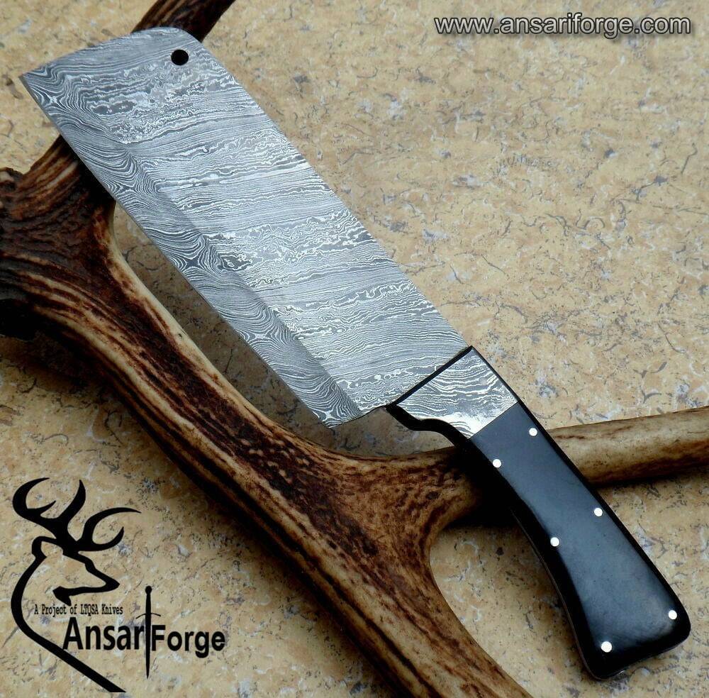 Custom handmade Damascus steel Beautiful Chopper Kitchen cleaver