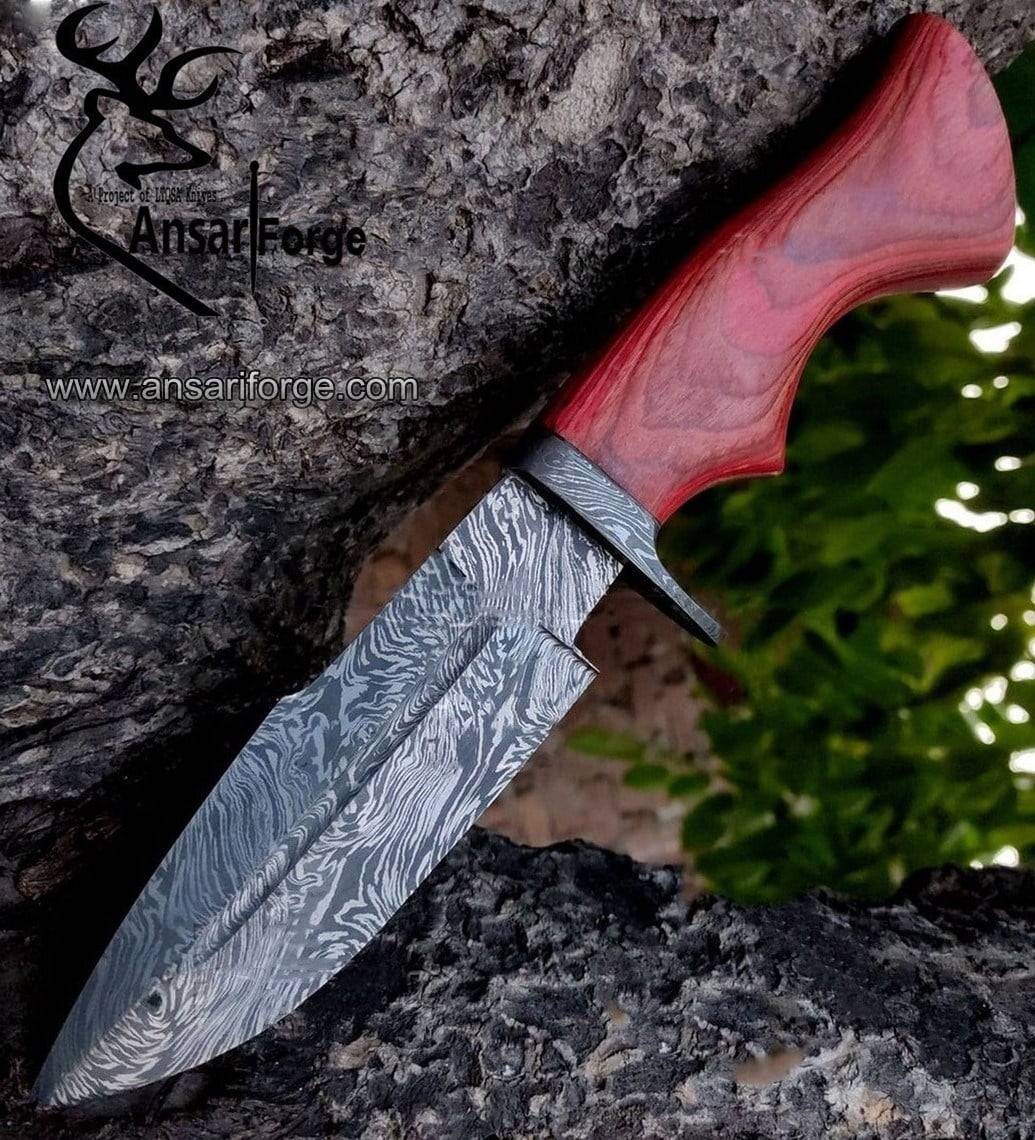 Damascus steel handmade hunting knife