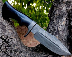 Damascus steel handmade hunting knife skinner