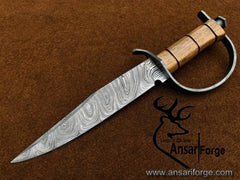 Damascus steel beautiful D-guard Bowie knife Hunting knife