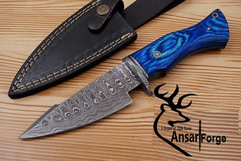 Damascus steel handmade hunting knife blue pakka wood handle