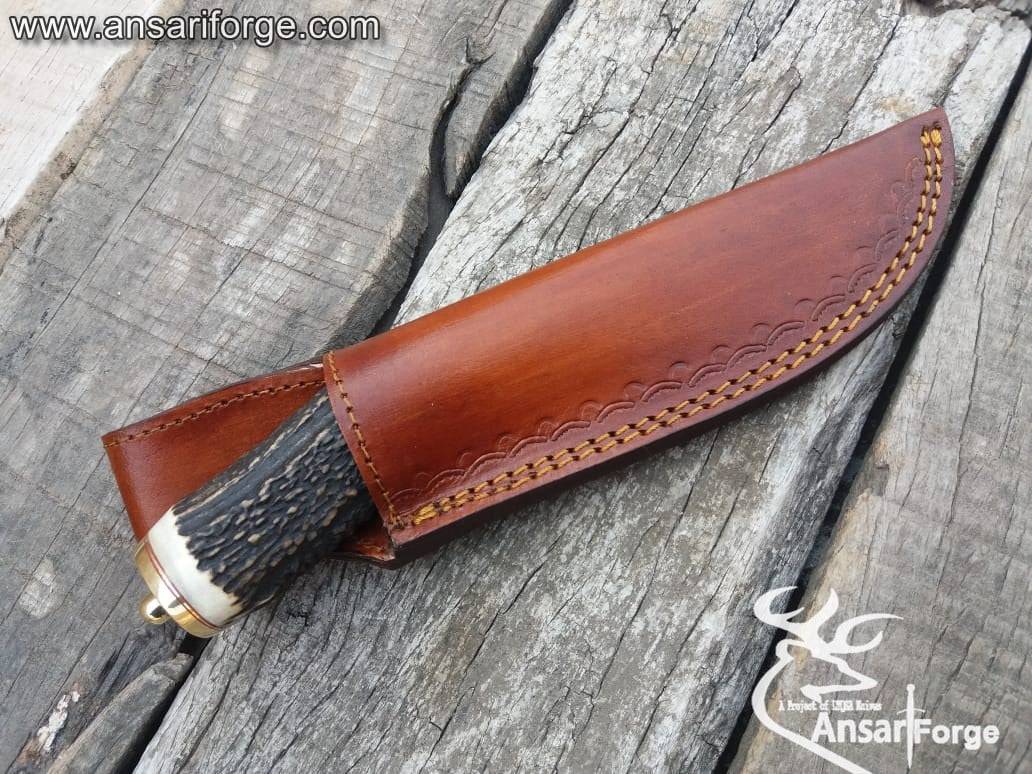 Custom made D2 steel hunting knife